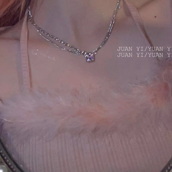 Double stacked square pink zircon necklace - Picture 4 of 13